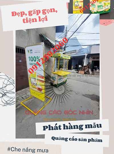 Quầy booth sampling có mái che